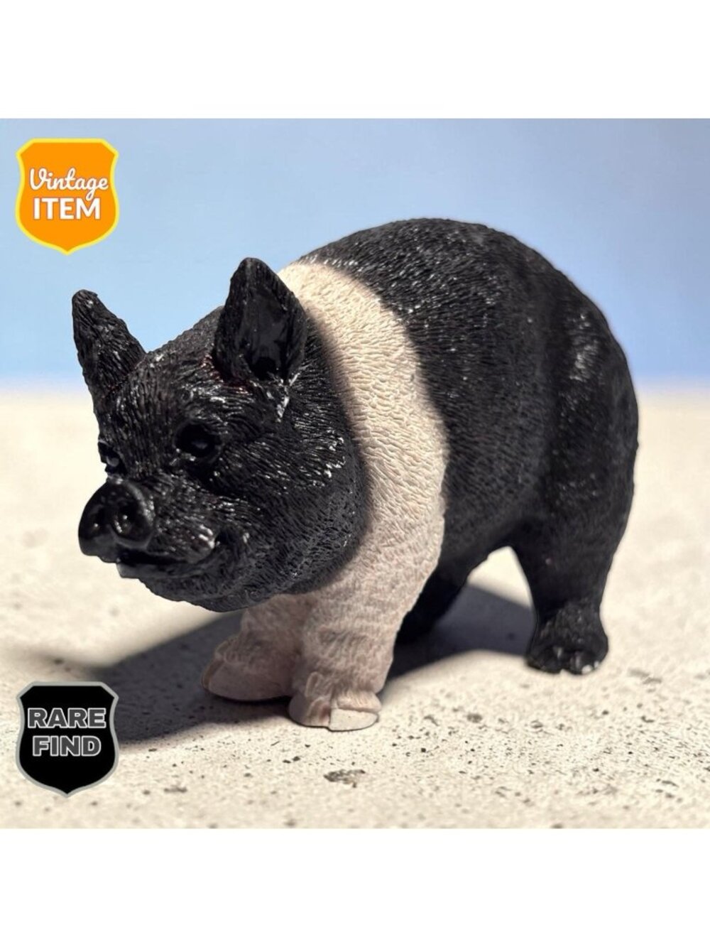 Stone Critters Vintage Handsome Boar Pig Black & White SC-299 Hampshire Breed !
